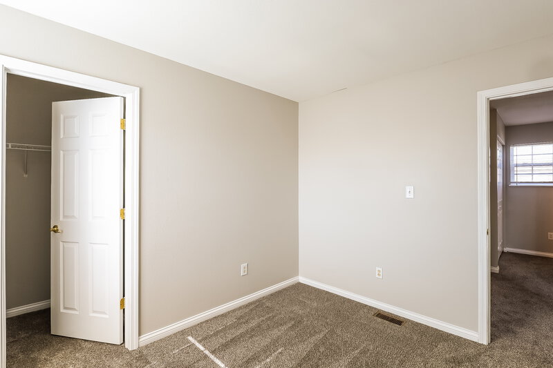 1,765/Mo, 211 Allen Ln New Whiteland, IN 46184 Main Bedroom View