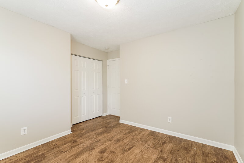2,460/Mo, 11045 Amburg CT INDIANAPOLIS, IN 46235 Bedroom View