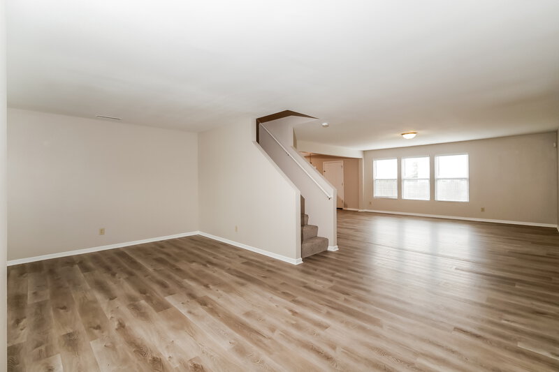 2,055/Mo, 2450 Autumn Rd Indianapolis, IN 46229 Living Room View