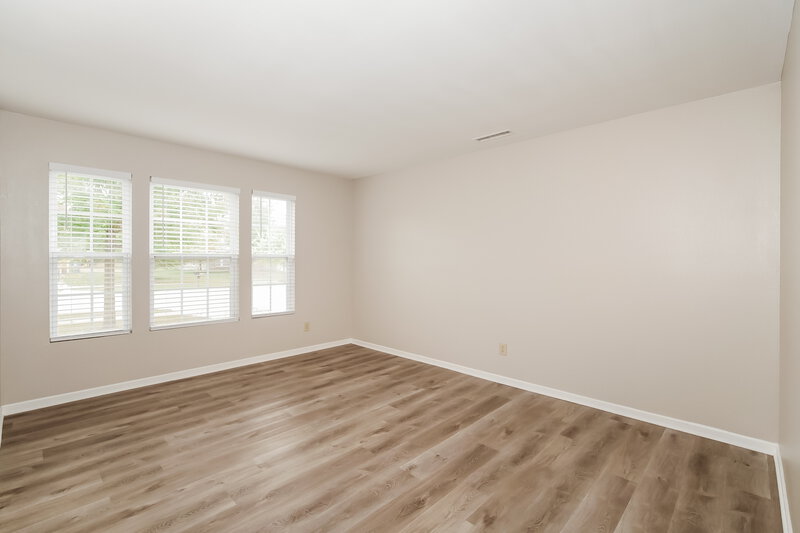 2,055/Mo, 2450 Autumn Rd Indianapolis, IN 46229 Bedroom View