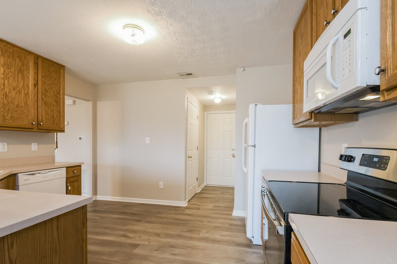 1,955/Mo, 443 Grabill Dr WESTFIELD, IN 46074 Kitchen View
