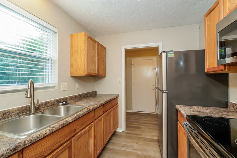 1,660/Mo, 1150 Mopac Ct INDIANAPOLIS, IN 46217 Misc View 5