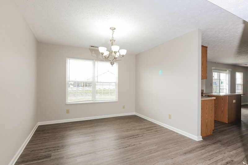 2,010/Mo, 8124 Painted Pony Dr Indianapolis, IN 46217 Dining Room View