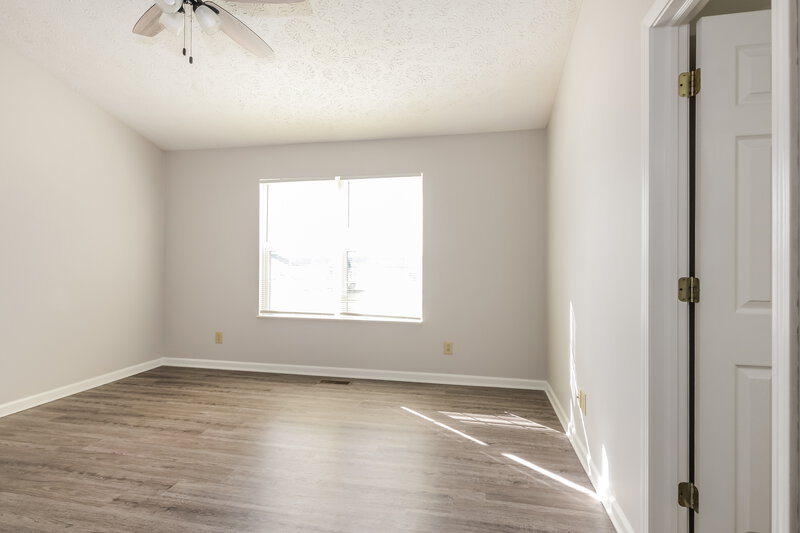 2,010/Mo, 8124 Painted Pony Dr Indianapolis, IN 46217 Main Bedroom View