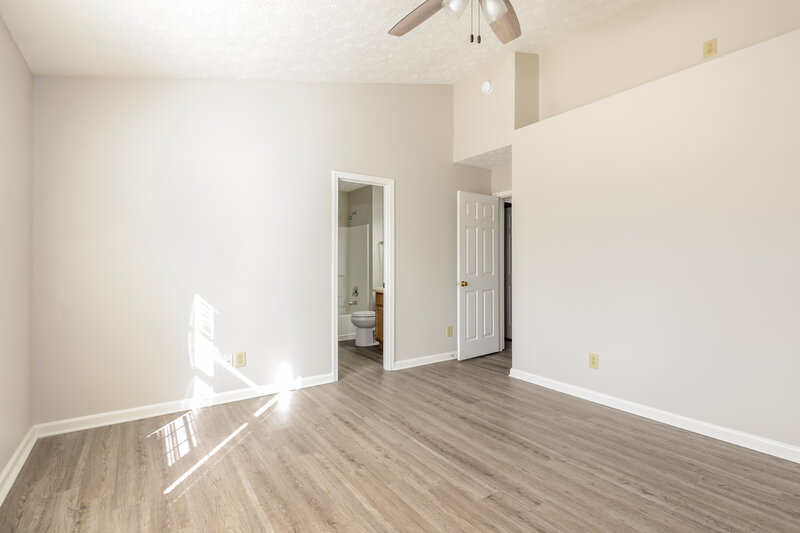 2,010/Mo, 8124 Painted Pony Dr Indianapolis, IN 46217 Main Bedroom View 2