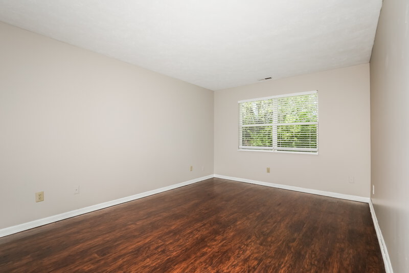 1,775/Mo, 5149 Emmert Dr INDIANAPOLIS, IN 46221 Main Bedroom View