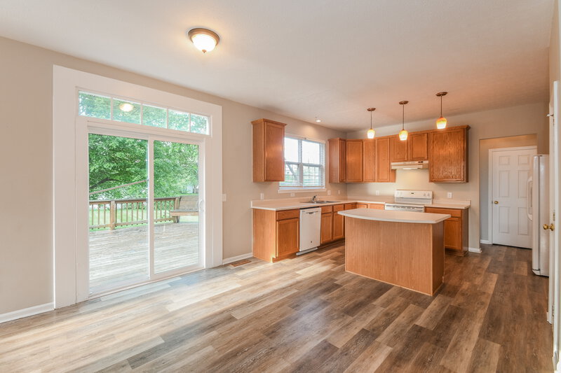 4,000/Mo, 5292 Shiloh Falls CARMEL, IN 46033 Breakfast Nook View