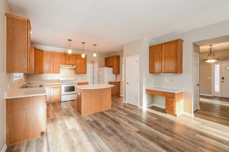 4,000/Mo, 5292 Shiloh Falls CARMEL, IN 46033 Breakfast Nook View 2