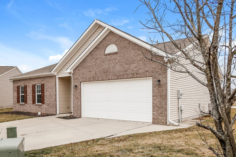 1,765/Mo, 2060 Seven Peaks Dr Cicero, IN 46034 Front View 2