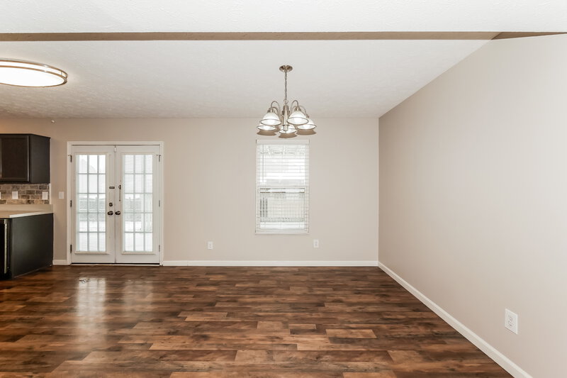 2,035/Mo, 2156 Turning Leaf Dr Franklin, IN 46131 Dining Room View 2