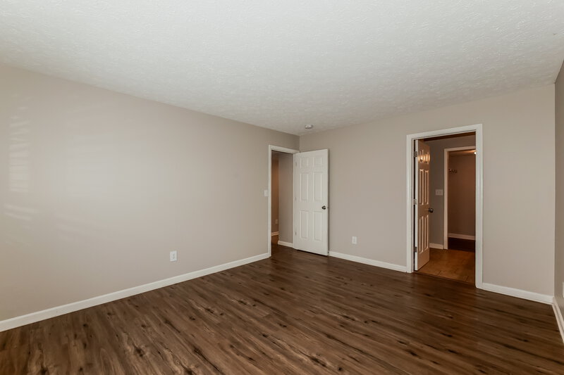 2,035/Mo, 2156 Turning Leaf Dr Franklin, IN 46131 Main Bedroom View 2