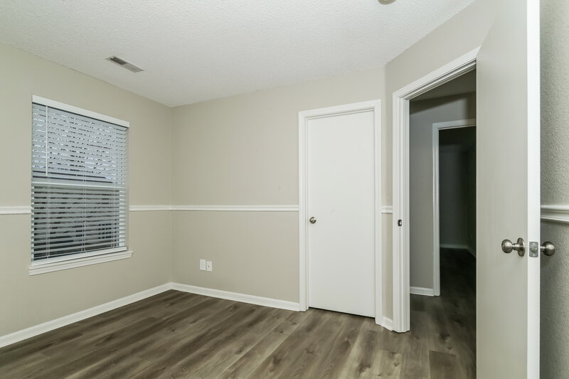 1,905/Mo, 7233 Kimble Dr Indianapolis, IN 46217 Bedroom View