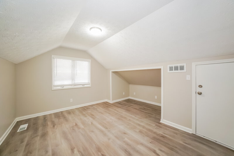 1,845/Mo, 5404 Helena Ave Indianapolis, IN 46237 Main Bedroom View 2