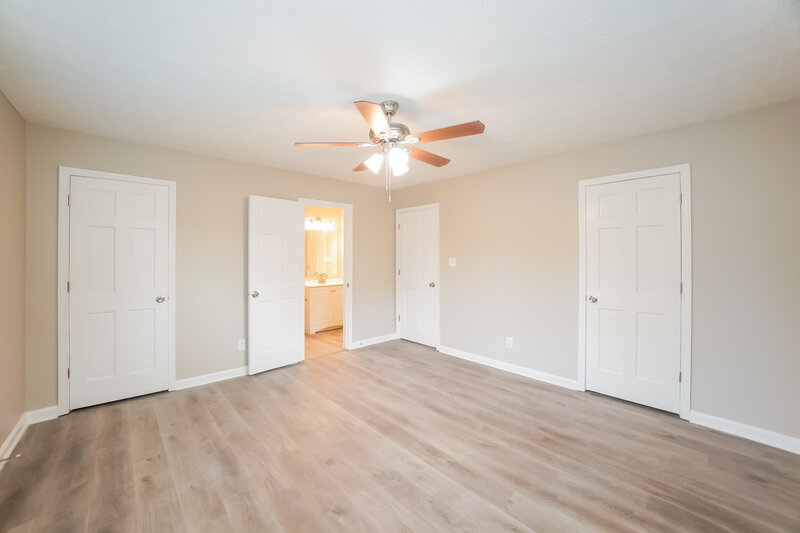 1,845/Mo, 5404 Helena Ave Indianapolis, IN 46237 Bedroom View