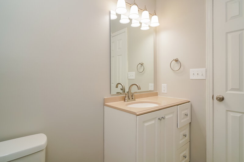 1,810/Mo, 6726 Oak Lake Dr Indianapolis, IN 46214 Powder Room View
