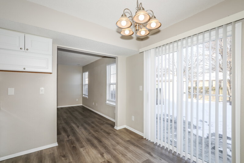 1,920/Mo, 6539 Townsend Way Indianapolis, IN 46268 Dining Room View
