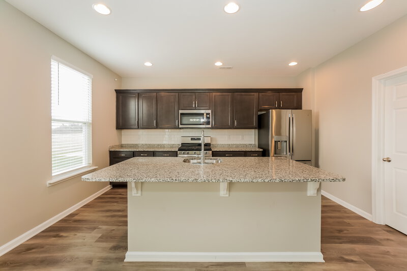 2,380/Mo, 1119 Barberry Dr Greenwood, IN 46143 Kitchen View