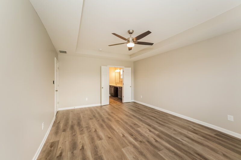 2,380/Mo, 1119 Barberry Dr Greenwood, IN 46143 Main Bedroom View