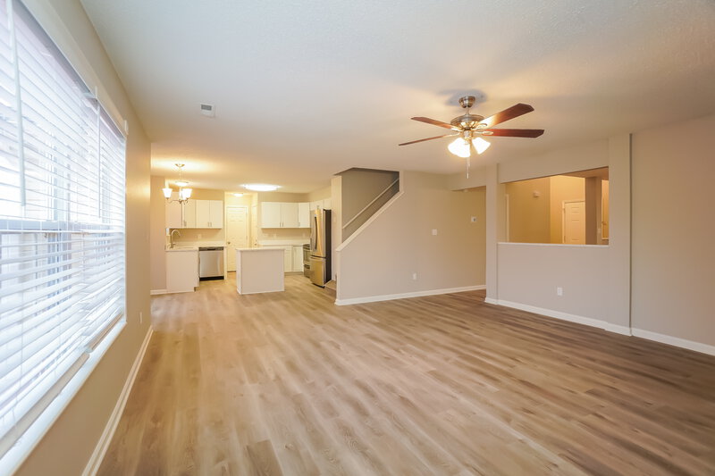 2,210/Mo, 776 West St Whiteland, IN 46184 Living Room View 2