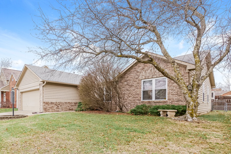 1,840/Mo, 509 Village Blvd Mooresville, IN 46158 Front View