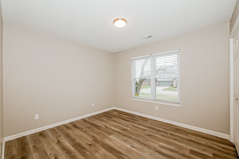1,840/Mo, 509 Village Blvd Mooresville, IN 46158 Bedroom View