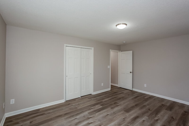 1,905/Mo, 1512 N Hampton Ct Greenfield, IN 46140 Misc View 9