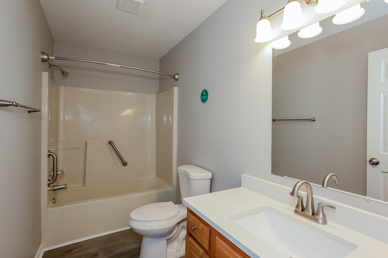 1,905/Mo, 1512 N Hampton Ct Greenfield, IN 46140 Misc View 12