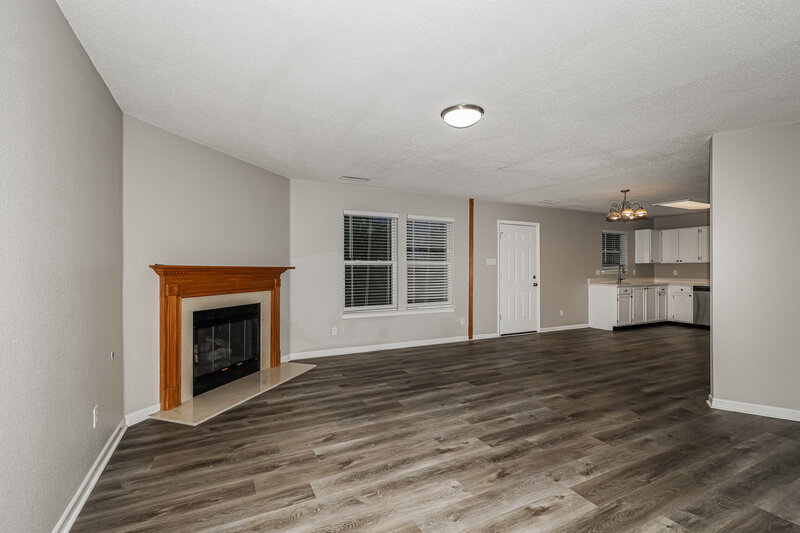 2,230/Mo, 333 Sunburst Ln Greenwood, IN 46143 Living Room View 2