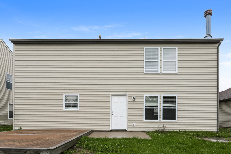 2,230/Mo, 333 Sunburst Ln Greenwood, IN 46143 Rear View