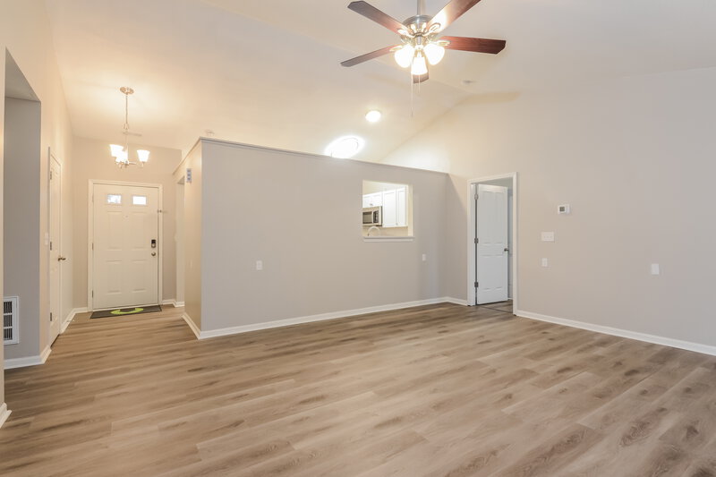 1,780/Mo, 1251 Matthews Ct Franklin, IN 46131 Living Room View 2