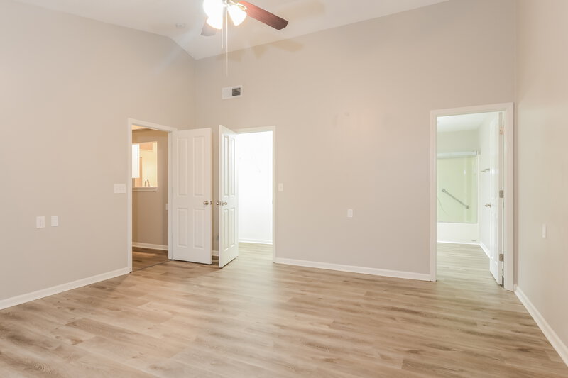 1,780/Mo, 1251 Matthews Ct Franklin, IN 46131 Main Bedroom View 2