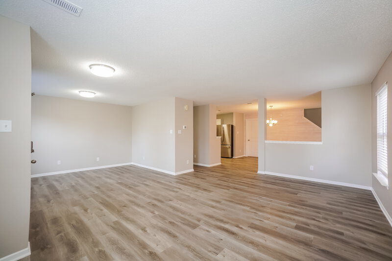 2,310/Mo, 13341 All American Rd Fishers, IN 46037 Living Room View
