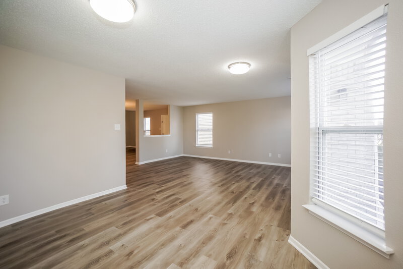 2,310/Mo, 13341 All American Rd Fishers, IN 46037 Living Room View 2