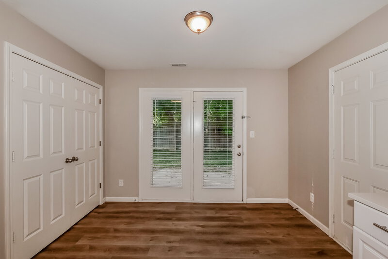 1,870/Mo, 450 Southgate Dr Greenwood, IN 46143 Dining Room View