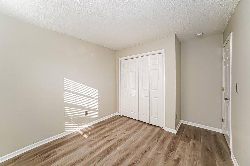 2,460/Mo, 5323 Melbourne Rd Indianapolis, IN 46228 Bedroom View 2