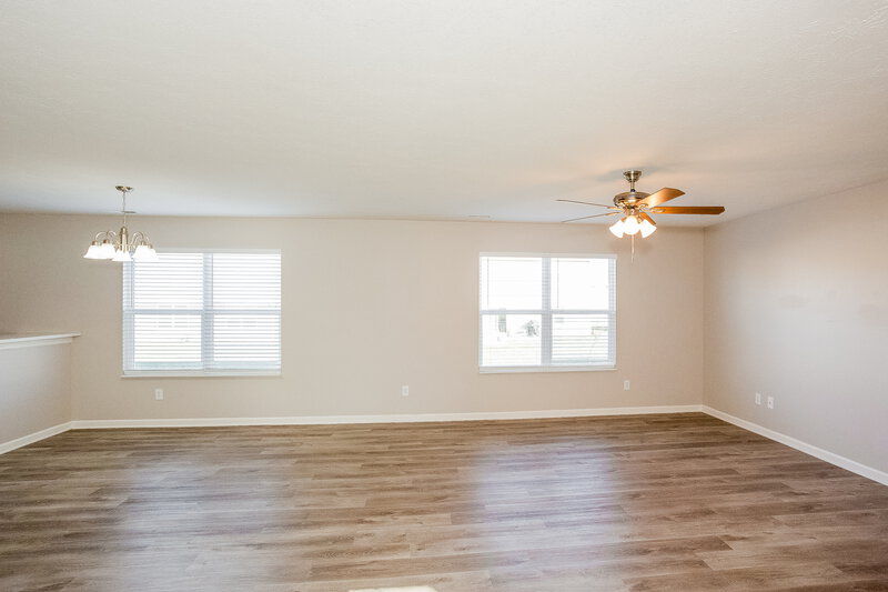 2,125/Mo, 1089 W Jade Dr Fortville, IN 46040 Living Room View
