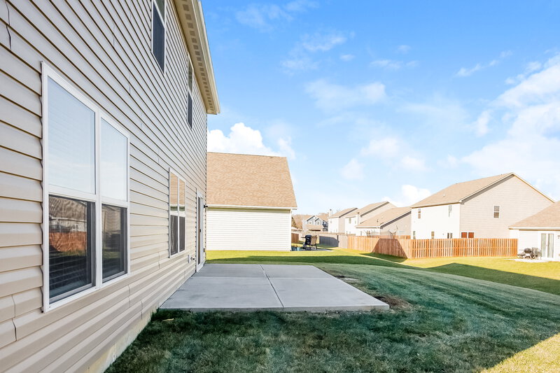 2,125/Mo, 1089 W Jade Dr Fortville, IN 46040 Rear View 2