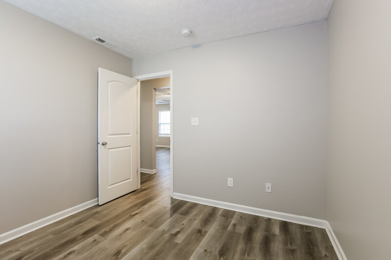 1,582/Mo, 11409 Cuyahoga Dr Indianapolis, IN 46235 Bedroom View 4