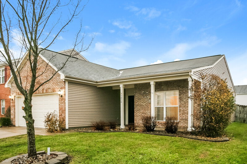 1,830/Mo, 3016 Limber Pine Dr Whiteland, IN 46184 Front View