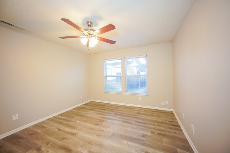 1,685/Mo, 3018 Everbloom Way Indianapolis, IN 46217 Main Bedroom View