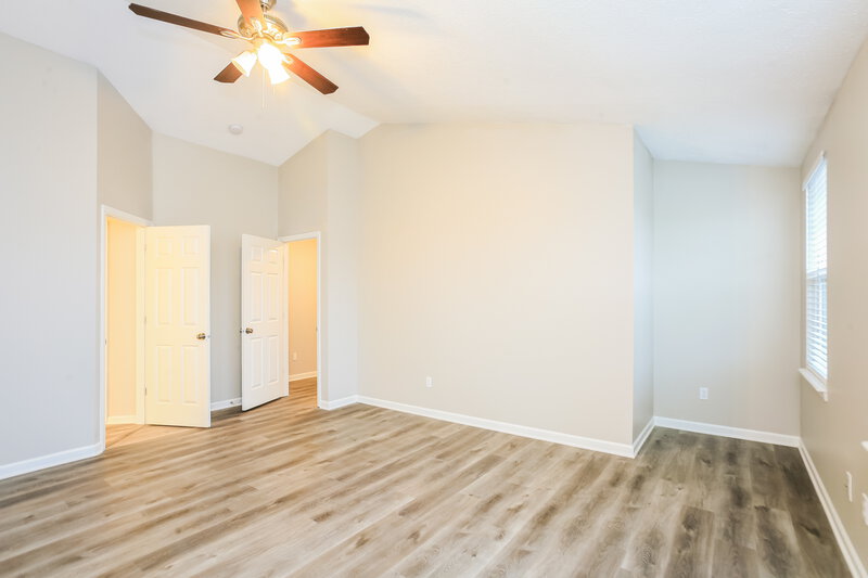 1,575/Mo, 147 Fountain Dr Mooresville, IN 46158 Main Bedroom View