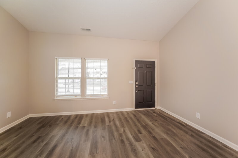 1,875/Mo, 6425 Meadowfield Dr Indianapolis, IN 46235 Misc View 2