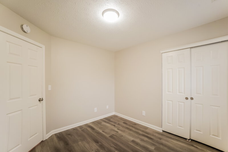 1,875/Mo, 6425 Meadowfield Dr Indianapolis, IN 46235 Misc View 11