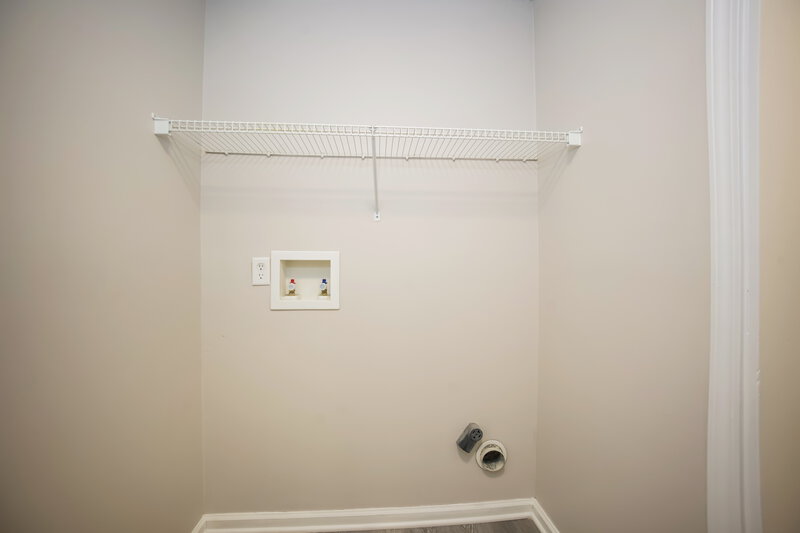 2,075/Mo, 5959 Gadsen Dr Plainfield, IN 46168 Closet View