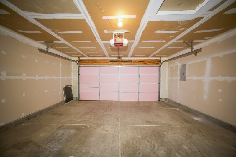 2,075/Mo, 5959 Gadsen Dr Plainfield, IN 46168 Garage View