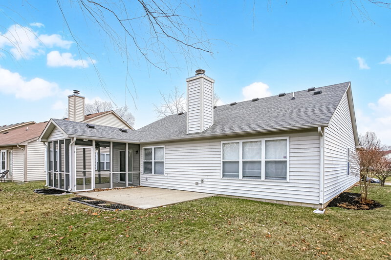 1,620/Mo, 2250 Midlothian Lane Indianapolis, IN 46214 Rear View