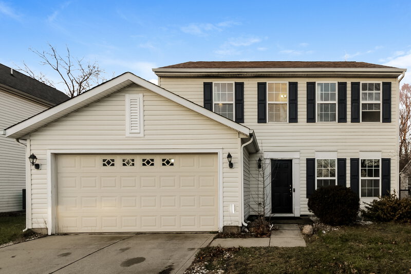 2,880/Mo, 3116 Crestwell Dr Indianapolis, IN 46268 External View