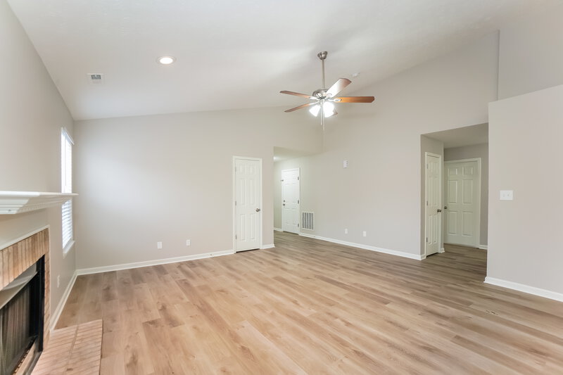 2,045/Mo, 6430 Glory Maple Ln Indianapolis, IN 46221 Misc View 2