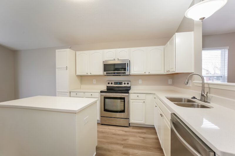 2,045/Mo, 6430 Glory Maple Ln Indianapolis, IN 46221 Misc View 8