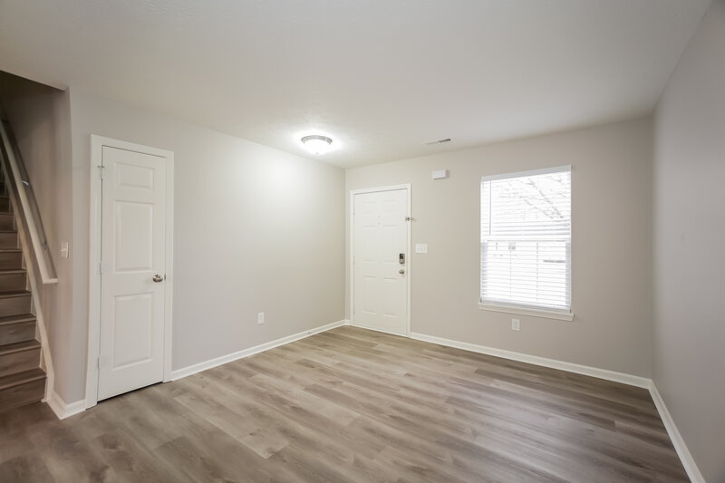 1,830/Mo, 118 Tinker Trl Greenfield, IN 46140 Living Room View